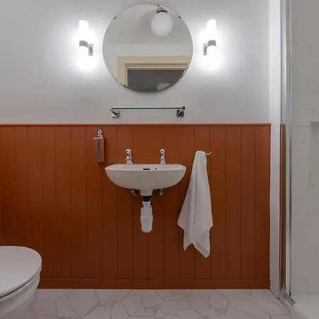 The Smugglers 3* Waterville