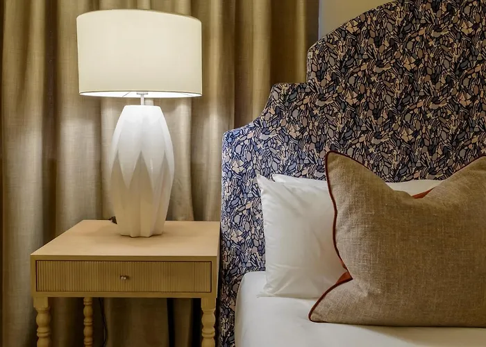 The Smugglers 3* ווטרוויל