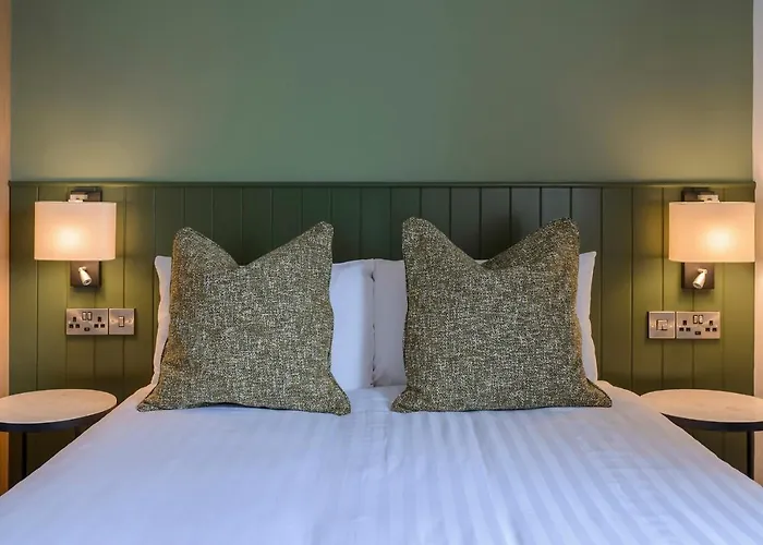 The Smugglers 3* Waterville