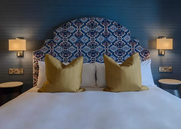 The Smugglers 3* ווטרוויל