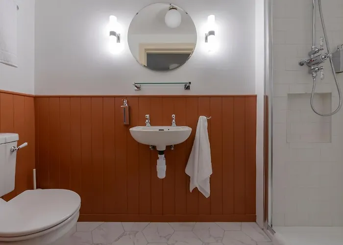 The Smugglers 3* Waterville