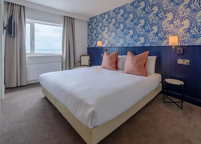 The Smugglers 3* Waterville