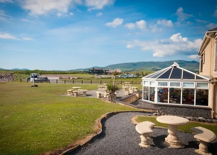 The Smugglers 3* Waterville